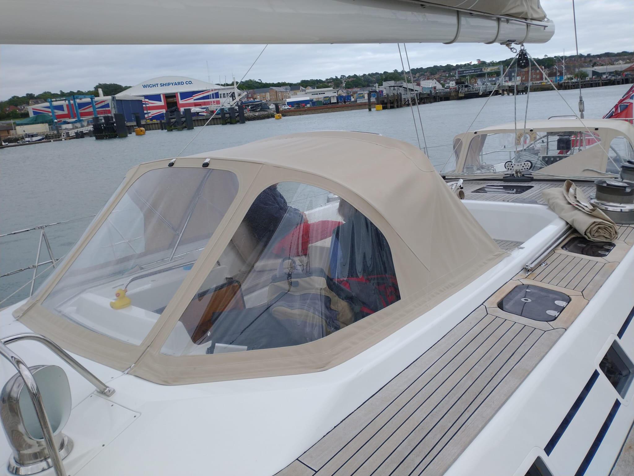 Sprayhoods Custom fitted marine sprayhood cover for a river cruiser